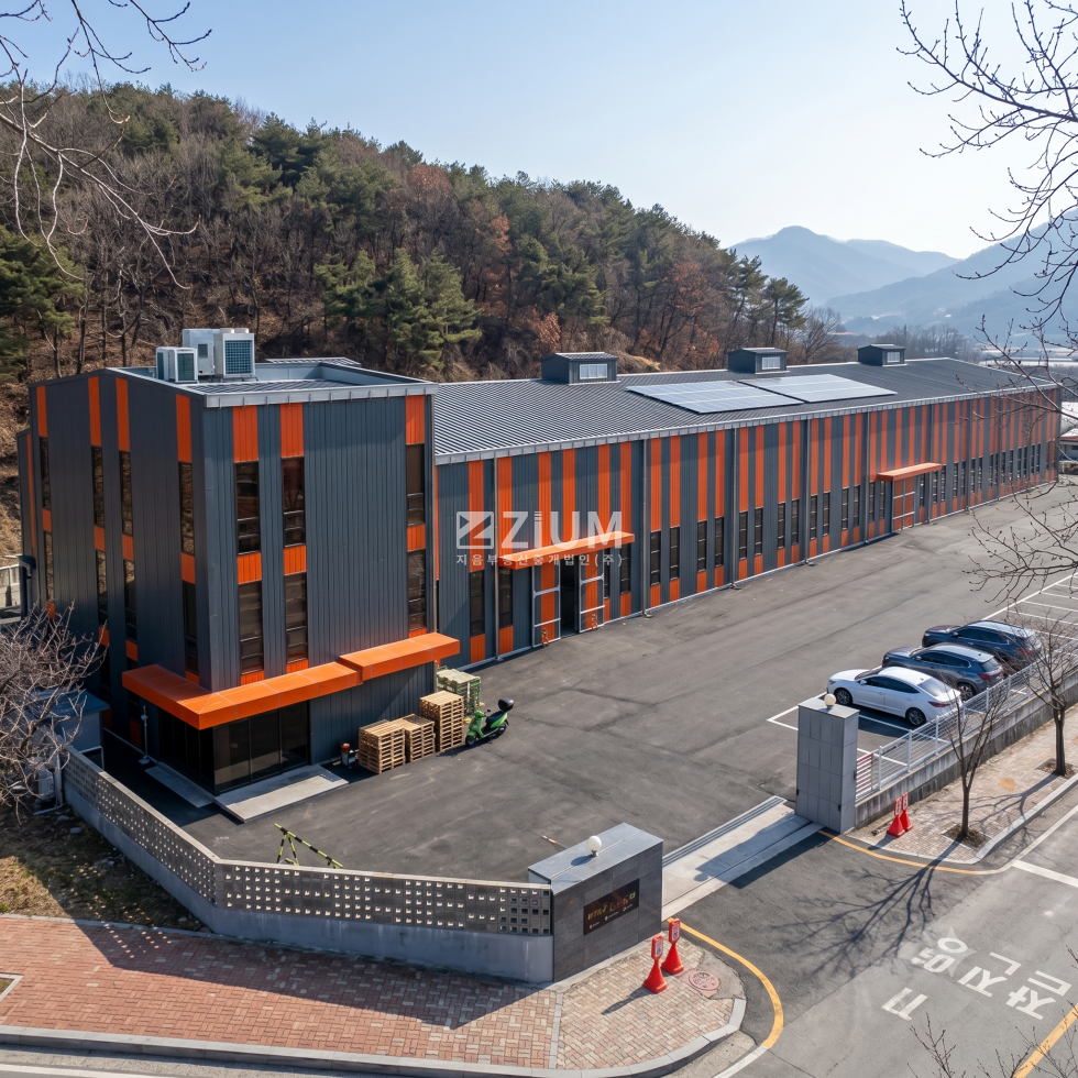 경남 김해시 진영읍 죽곡리 A,B동 김해시 진영읍 917평 공장 매매 | 호이스트 · 대로변 매매 매물번호 10917 사진 1