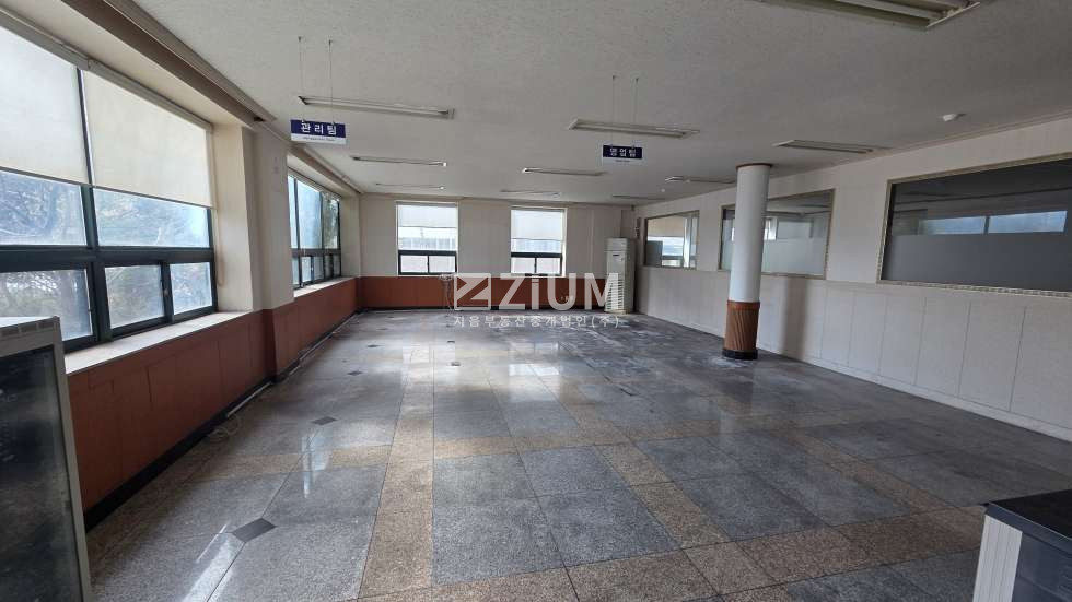 부산 강서구 송정동 A,B동 부산 강서구 송정동 754평 공장 임대 | 전력 290kW · 호이스트 월세 매물번호 10705 사진 7