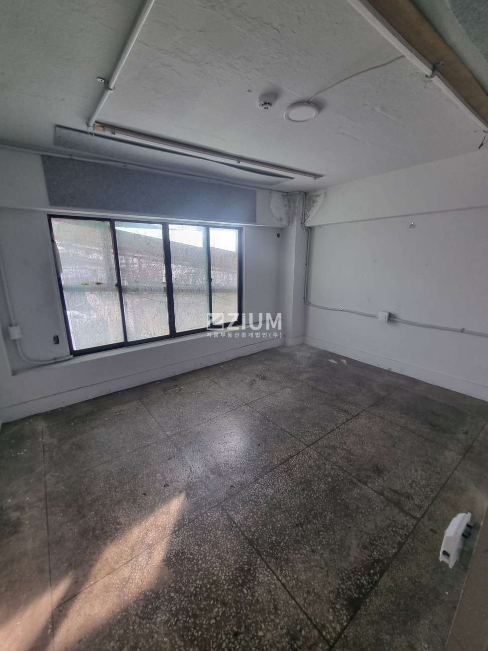 부산 사상구 삼락동 모덕로23동 부산 사상구 삼락동 301평 공장·창고 임대 월세 매물번호 10675 사진 4