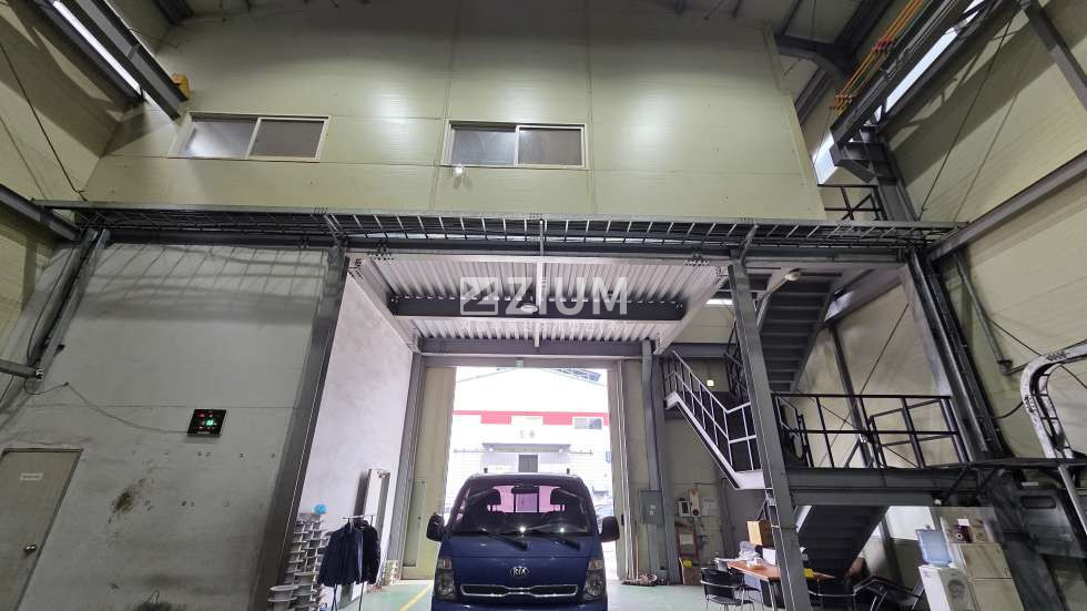 경남 김해시 주촌면 농소리 12동 김해시 주촌면 173평 공장 임대 | 전력 50kW · 호이스트 월세 매물번호 10672 사진 2