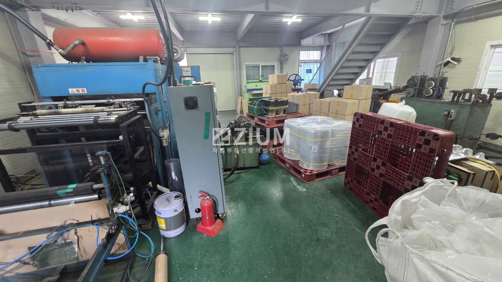 부산 강서구 대저1동 1,2동 부산 강서구 대저1동 139평 공장 매매 | 전력 290kW · 호이스트 매매 매물번호 10652 사진 4