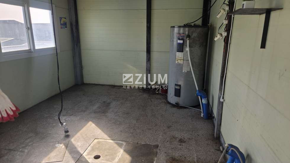 부산 강서구 송정동 A,B,C동 부산 강서구 송정동 580평 공장·창고 임대 | 녹산산단 · 전력 290kW 월세 매물번호 10632 사진 6