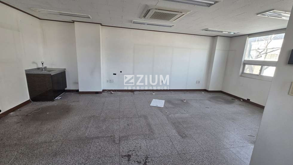 부산 강서구 송정동 A,B,C동 부산 강서구 송정동 580평 공장·창고 임대 | 녹산산단 · 전력 290kW 월세 매물번호 10632 사진 7