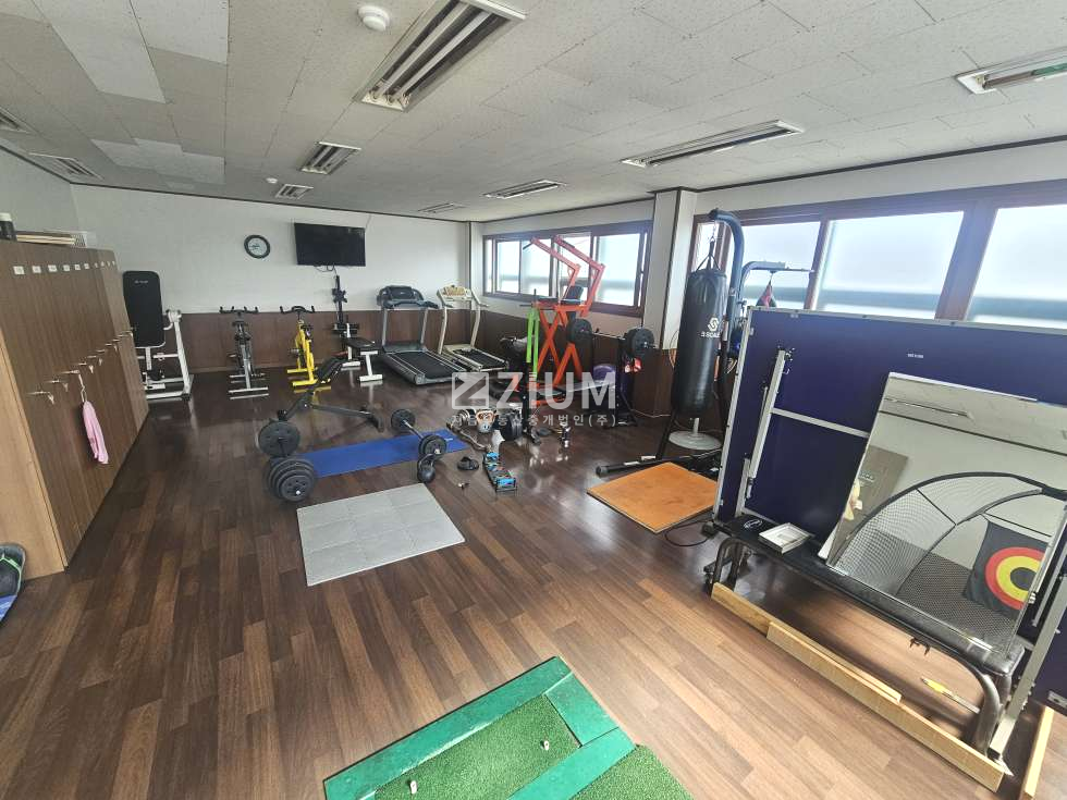 체력단련실 사진 8