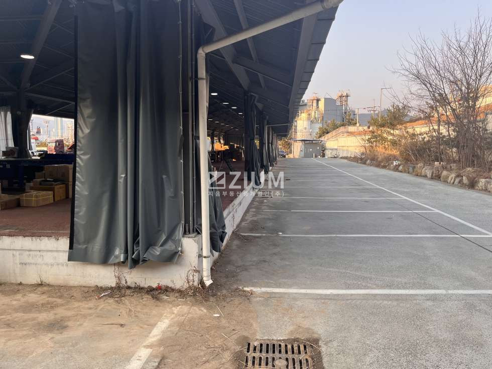 경남 창원성산구 신촌동 창원시 성산구 신촌동 400평 창고 매매 | 대로변 · 넓은 야드 매매 매물번호 10154 사진 3