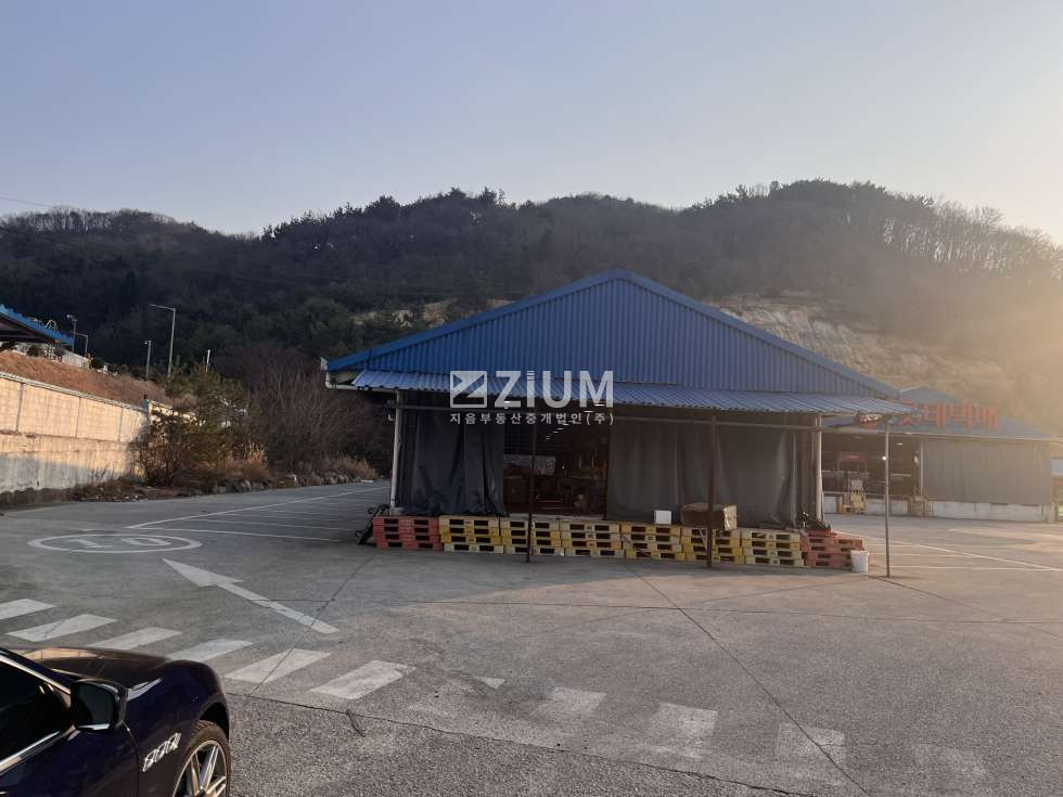 경남 창원성산구 신촌동 창원시 성산구 신촌동 400평 창고 매매 | 대로변 · 넓은 야드 매매 매물번호 10154 사진 4