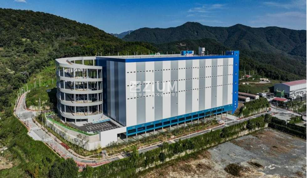 경남 김해시 주촌면 덕암리 김해시 주촌면 787평 저온창고 임대 | 대로변 · 트레일러 진입 | 이노비즈로 | 매물 10042 월세 매물번호 10042 사진 1
