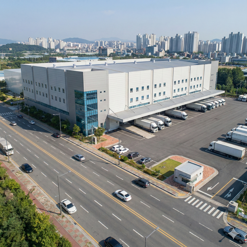 창원시 의창구 팔용동 1,000평 물류센터 임대 | 창원산단 · 대로변 외관 사진