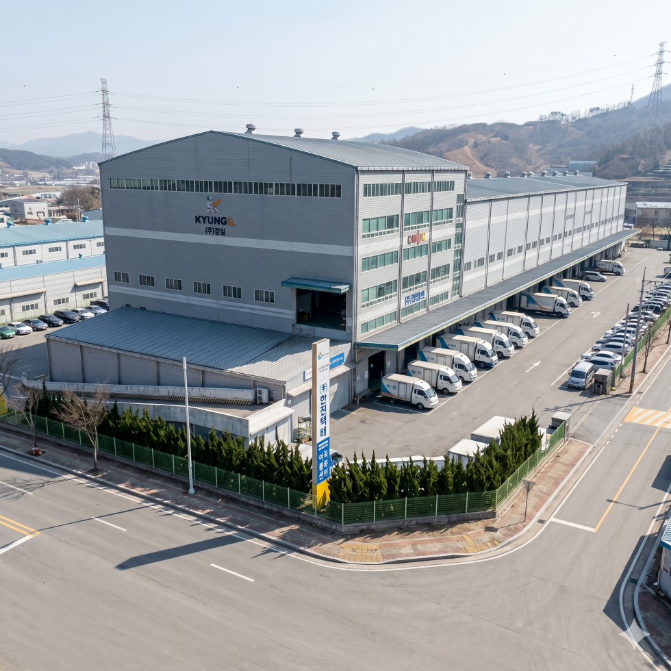 양산시 어곡동 630평 물류센터 임대 | 트레일러 진입 외관 사진